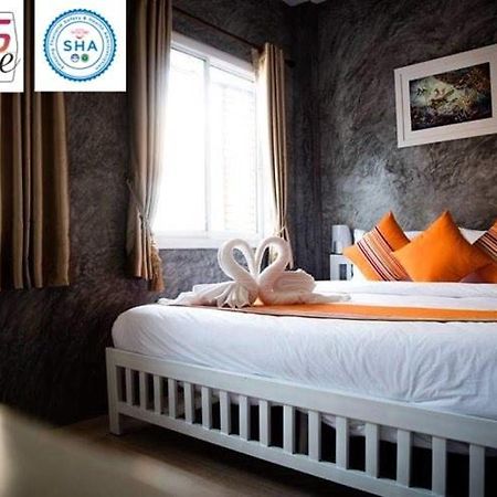 Ban'S Avenue Guesthouse كو تاو المظهر الخارجي الصورة