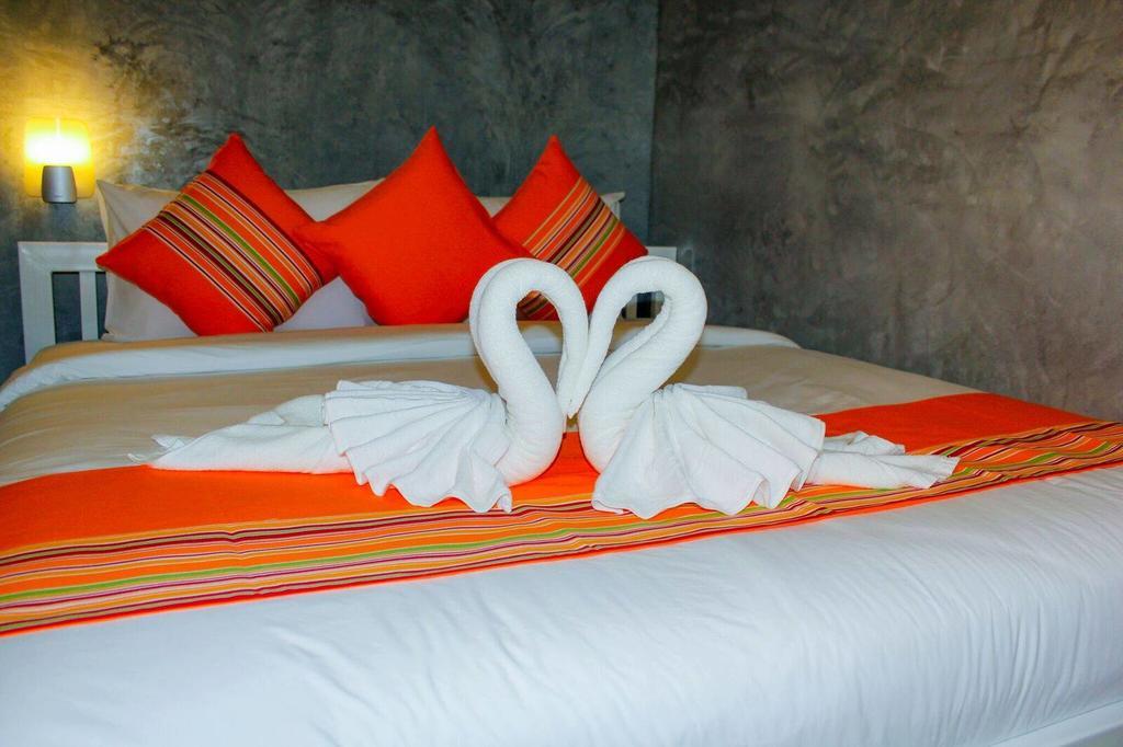 Ban'S Avenue Guesthouse كو تاو المظهر الخارجي الصورة